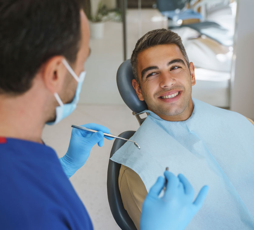 See what Dr Middlemost can do for your smile
