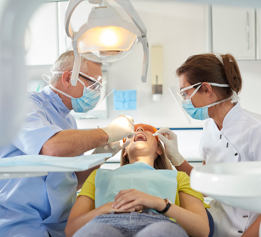 What is the difference between Specialist Orthodontists and dentists?